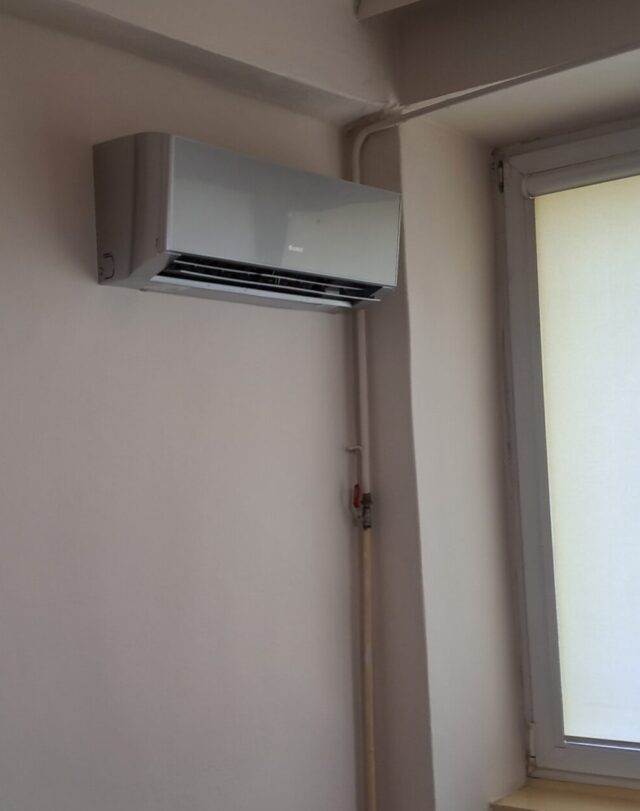 Gree Amber Standard Silver